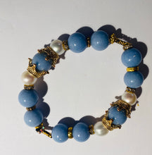 Load image into Gallery viewer, Exotic Blue Aragonite and Cultured Pearl Gemstone Stretch Bracelet