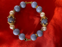 Load image into Gallery viewer, Exotic Blue Aragonite and Cultured Pearl Gemstone Stretch Bracelet