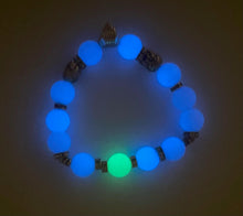 Load image into Gallery viewer, Exotic Glow in the Dark Quartz Gemstone Tibetan Stretch Bracelet