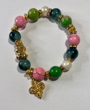 Load image into Gallery viewer, Exotic Green Jasper, Pink Jasper and Pearl Stretch Bracelet