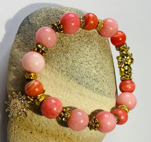Load image into Gallery viewer, Exotic Pink Quartz & Agate with Daisy Charm Gemstone Stretch Bracelet