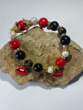 Load image into Gallery viewer, Exotic Red Jasper Black Agate and White Cultured Pearls Gemstone Stretch Bracelet