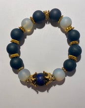 Load image into Gallery viewer, Exotic Matte Agate and Matte Opal Gemstone Stretch Bracelet