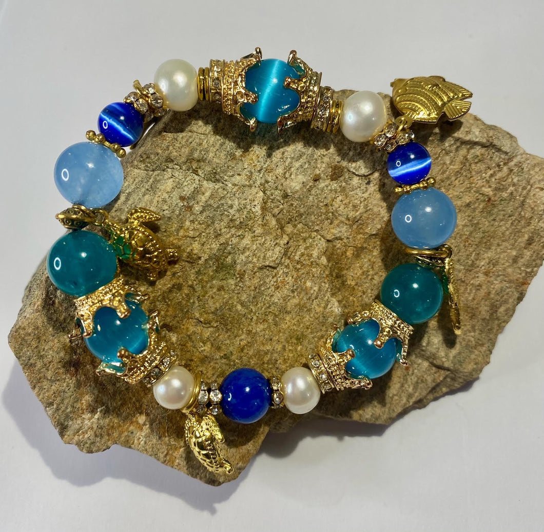 Exotic Pearl & Blue Tiger Eye Gemstone Stretch Bracelet
